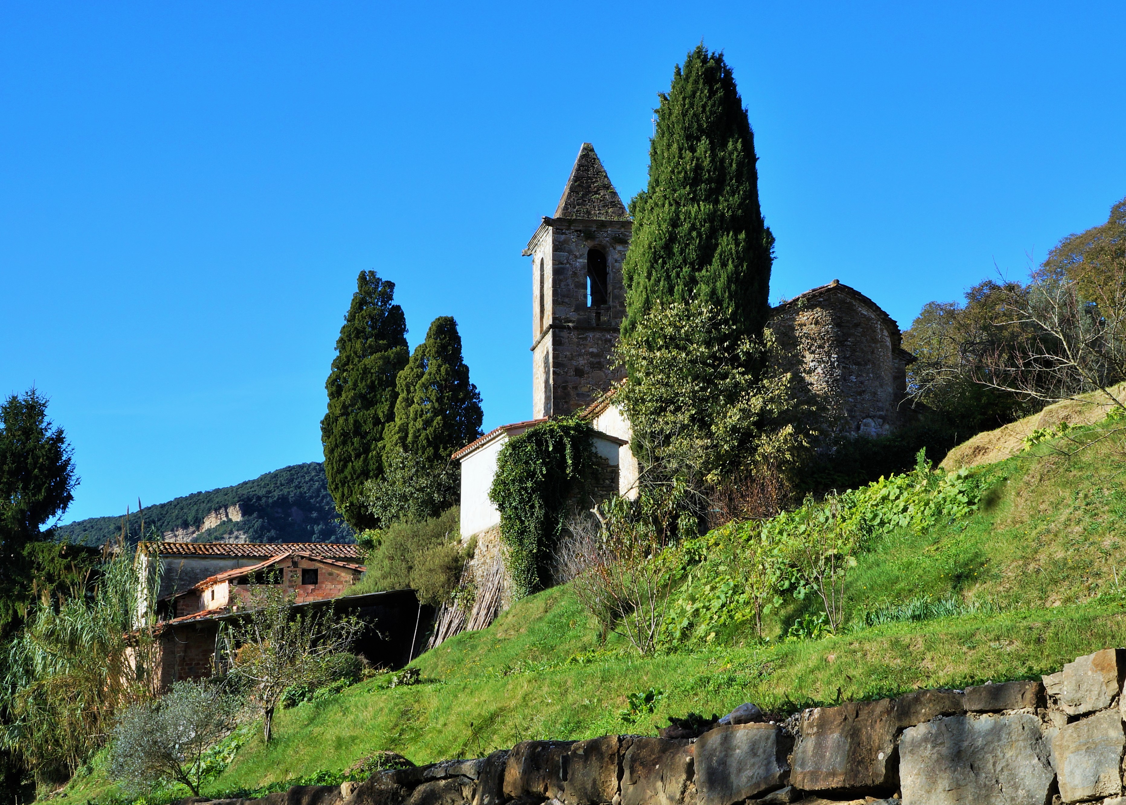 Sant Aniol de Finestres (Garrotxa)